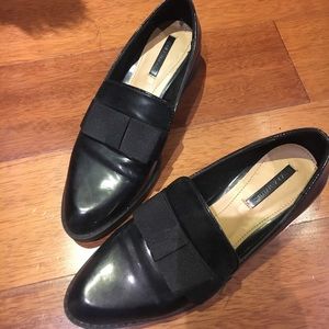 Zara point toe shoes
